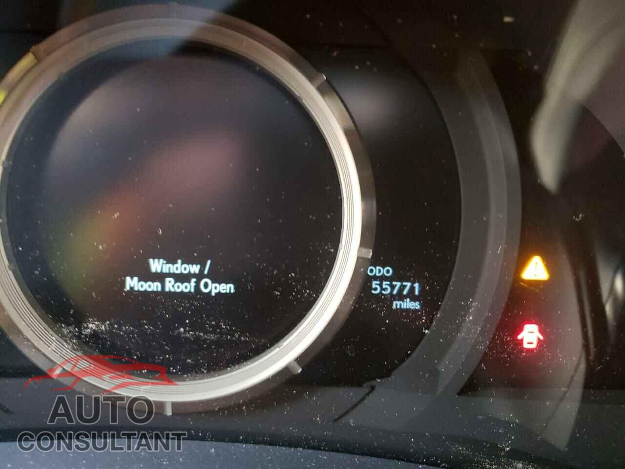 LEXUS IS 2018 - JTHBA1D21J5081312