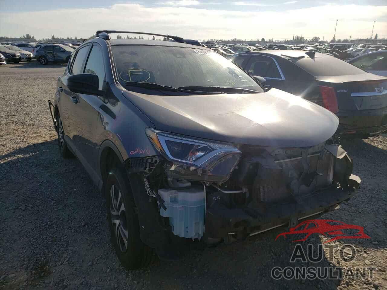 TOYOTA RAV4 2018 - JTMZFREV0JJ743459