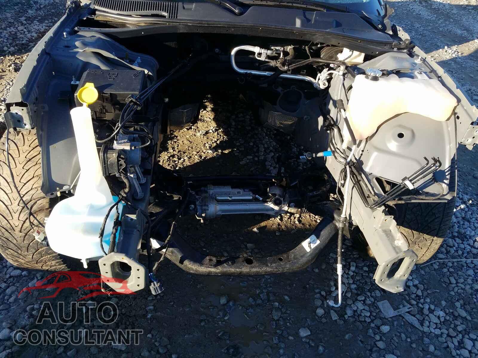 DODGE CHALLENGER 2017 - 2C3CDZFJ8HH636277