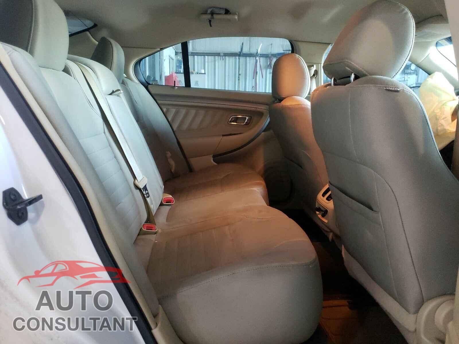 FORD TAURUS 2016 - 1FAHP2D84GG113015