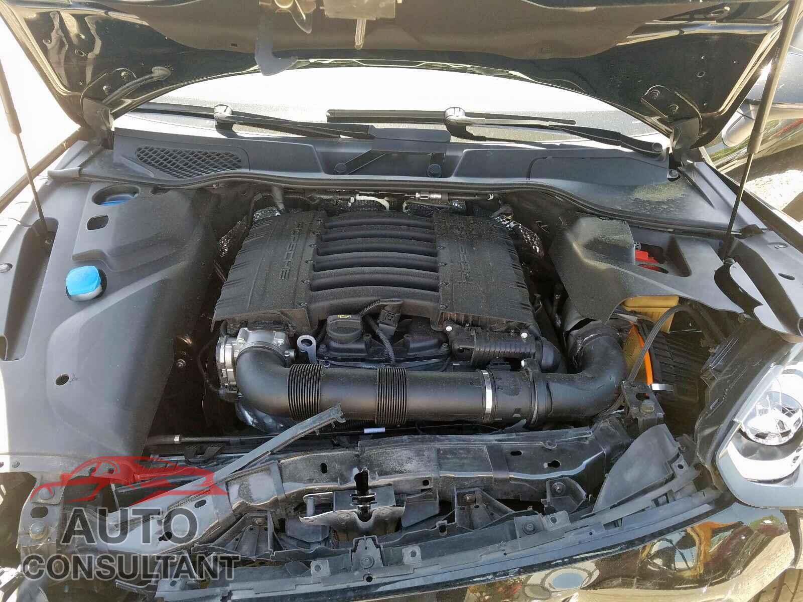 PORSCHE CAYENNE 2016 - WP1AA2A27GLA06172