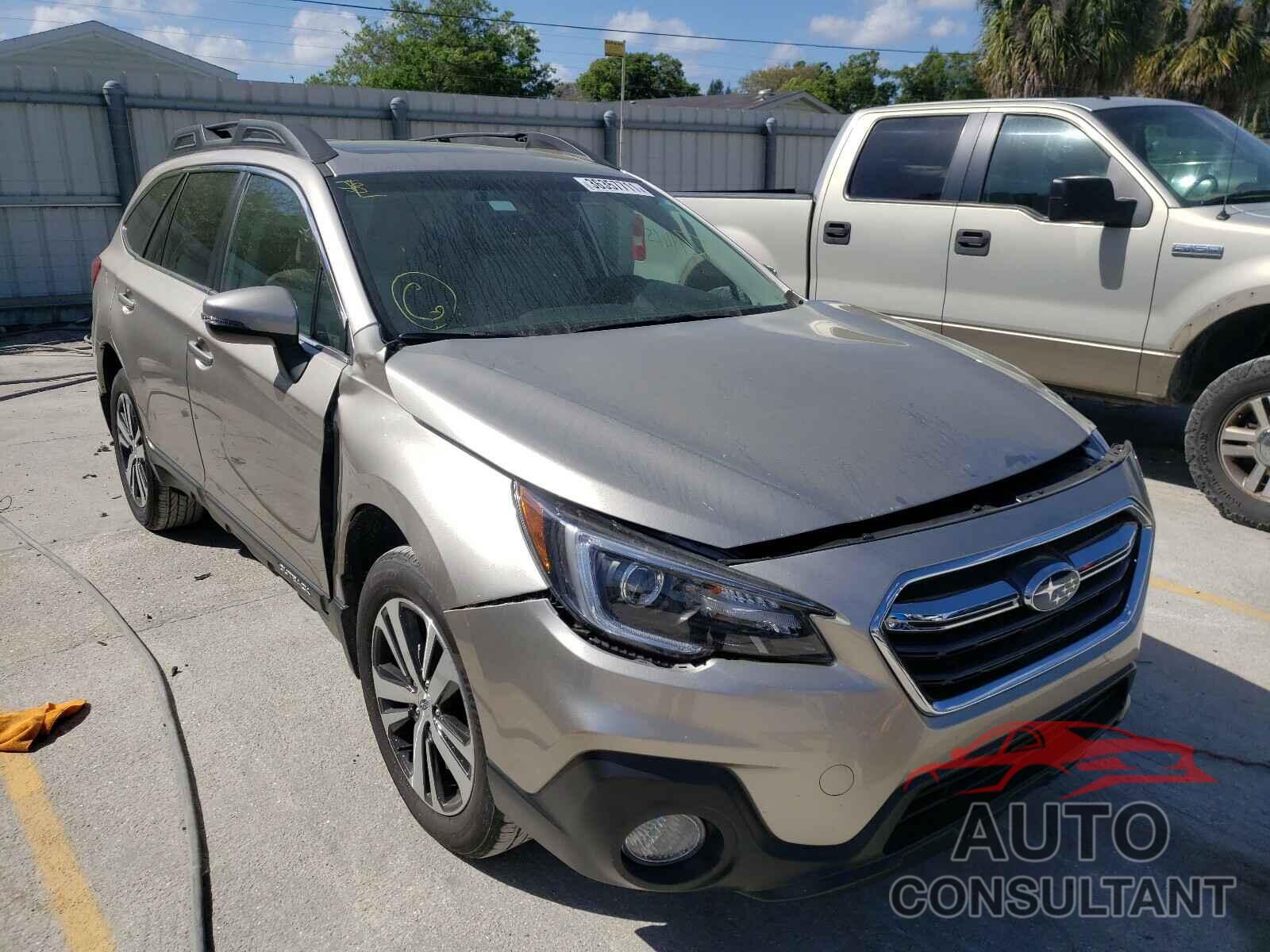 SUBARU OUTBACK 2018 - 4S4BSANC7J3303381