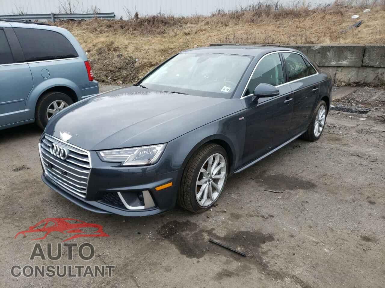 AUDI A4 2019 - WAUDNAF40KN014521