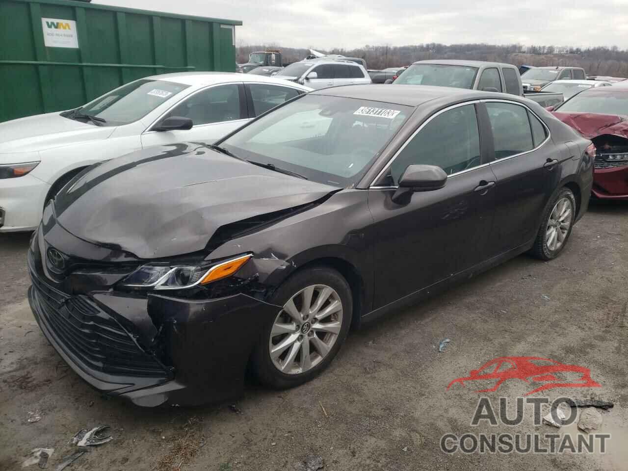 TOYOTA CAMRY 2018 - 4T1B11HKXJU010090