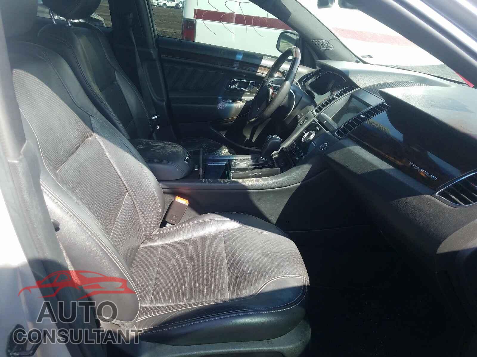 FORD TAURUS 2017 - 1FAHP2F8XHG102096