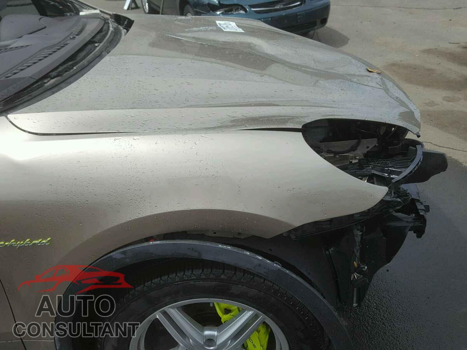PORSCHE CAYENNE 2015 - WP1AE2A23FLA51127