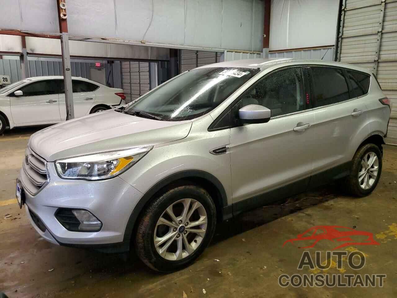FORD ESCAPE 2017 - 1FMCU0GD7HUA09501
