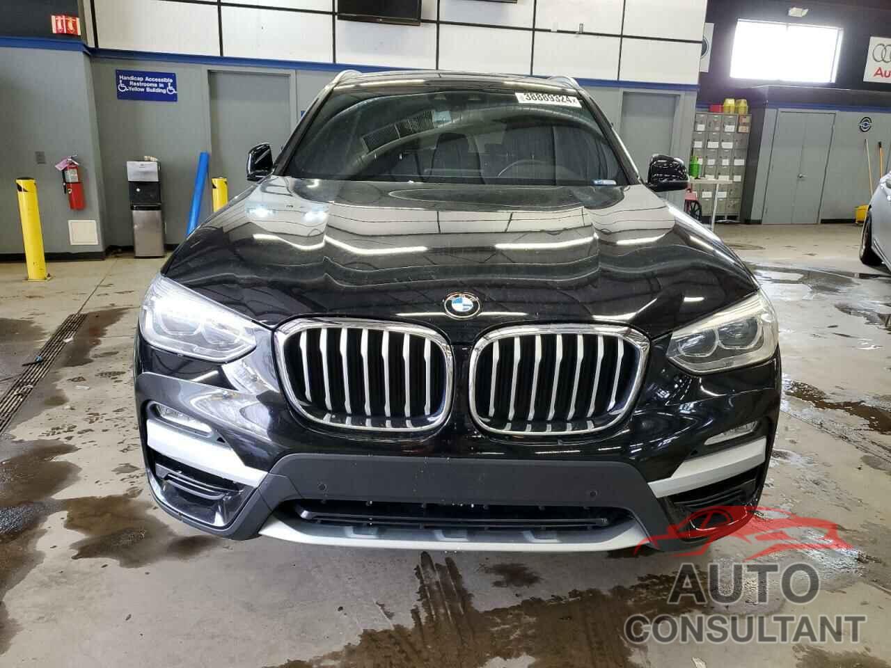 BMW X3 2019 - 5UXTR7C55KLE94801