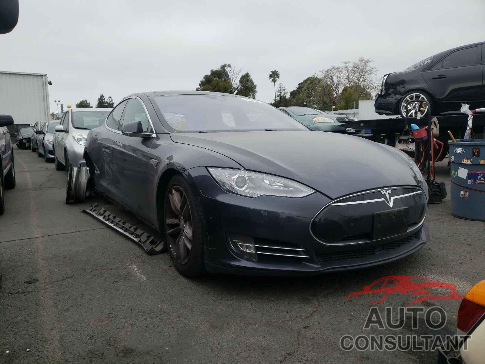 TESLA MODEL S 2016 - 5YJSA1E25GF122239