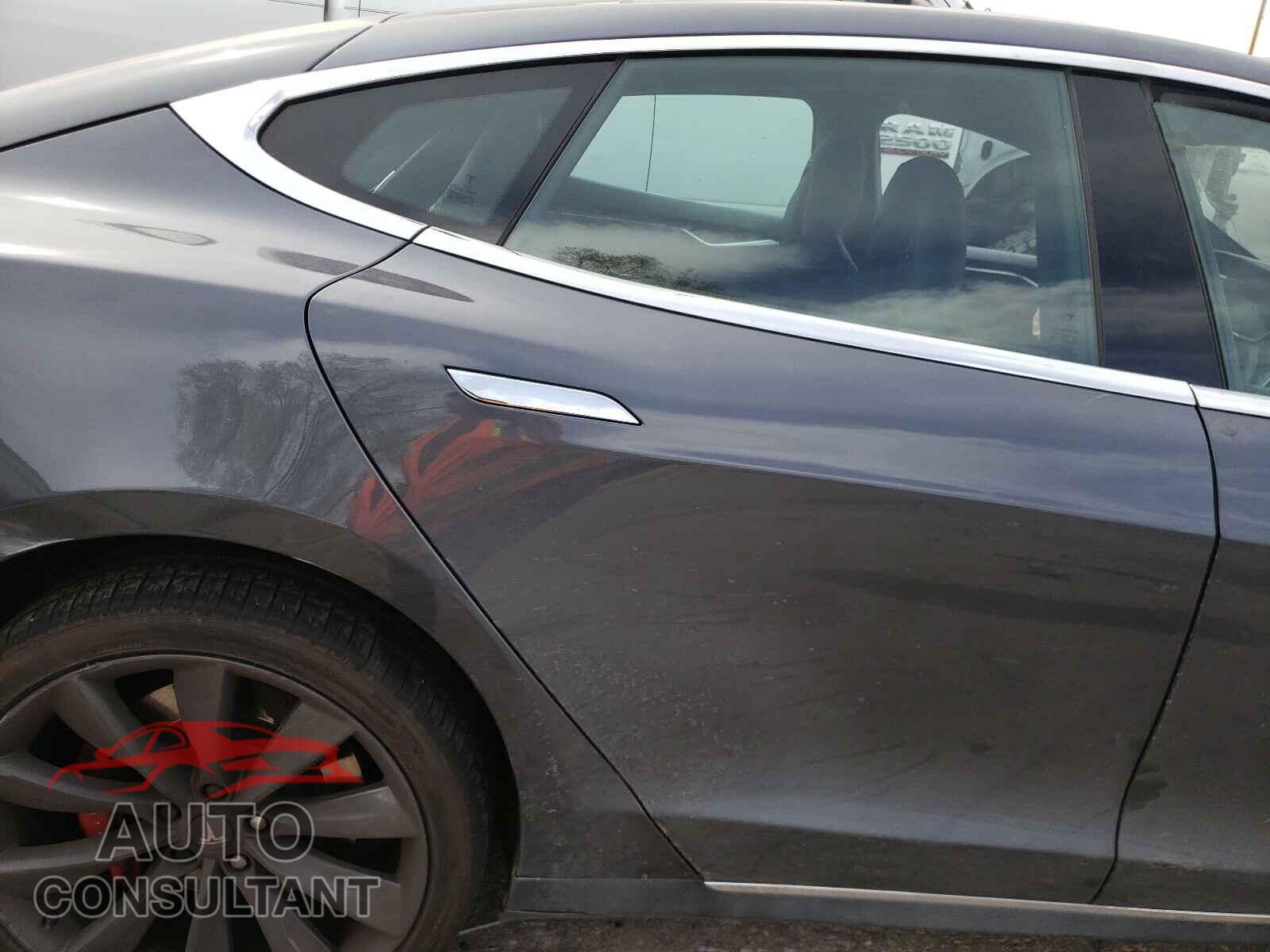 TESLA MODEL S 2016 - 5YJSA1E46GF126611