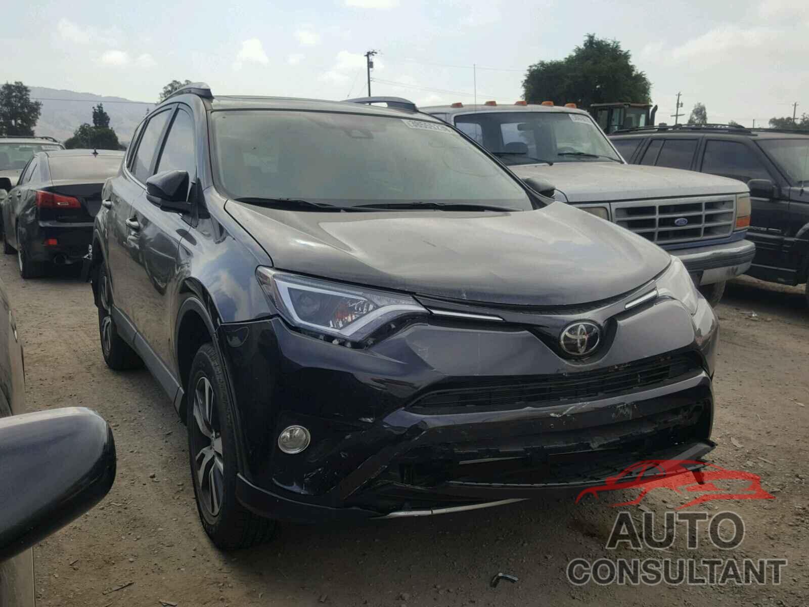 TOYOTA RAV4 XLE 2017 - 2T3WFREV2HW350397
