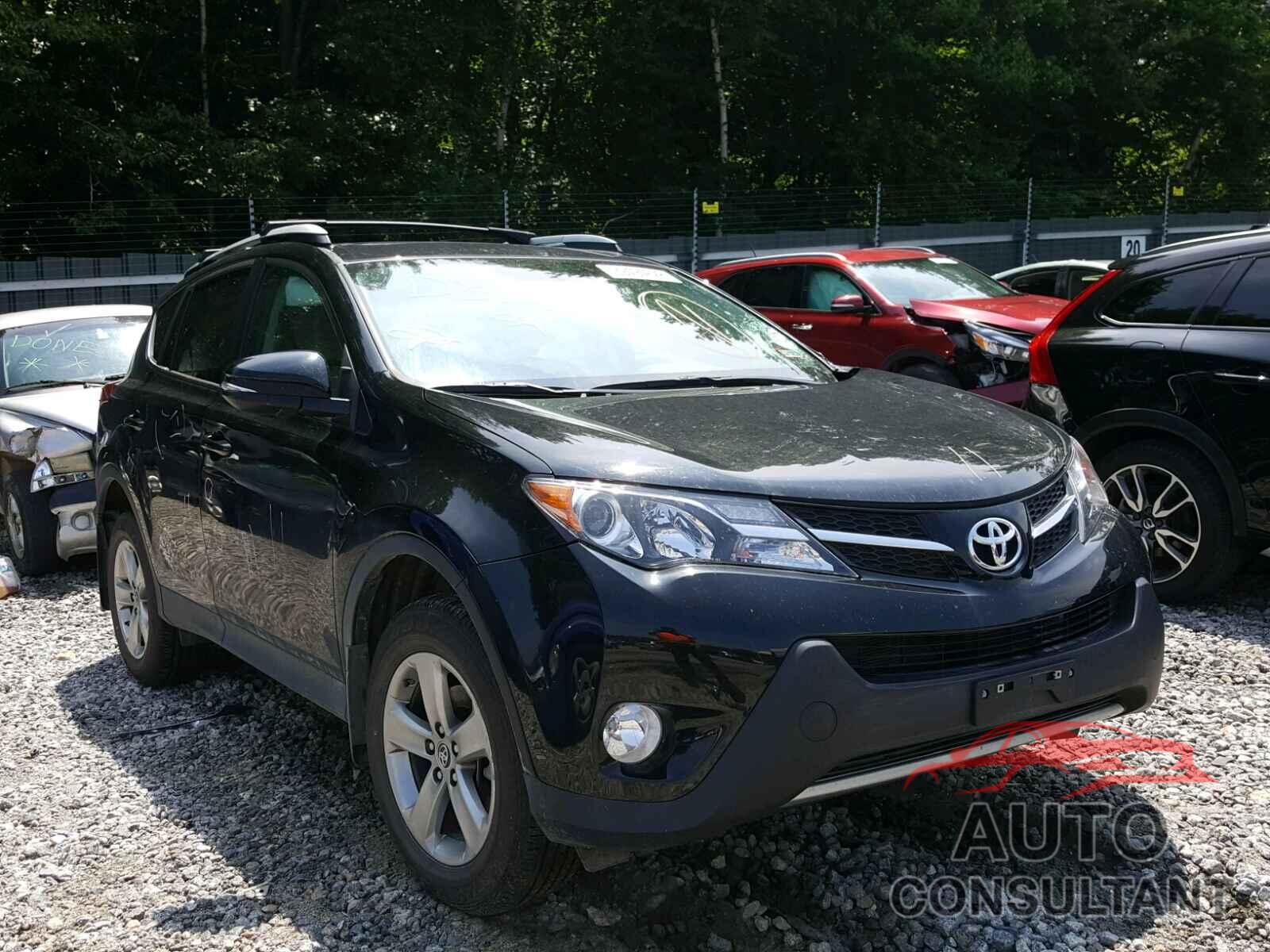 TOYOTA RAV4 XLE 2015 - 2T3RFREVXFW407875