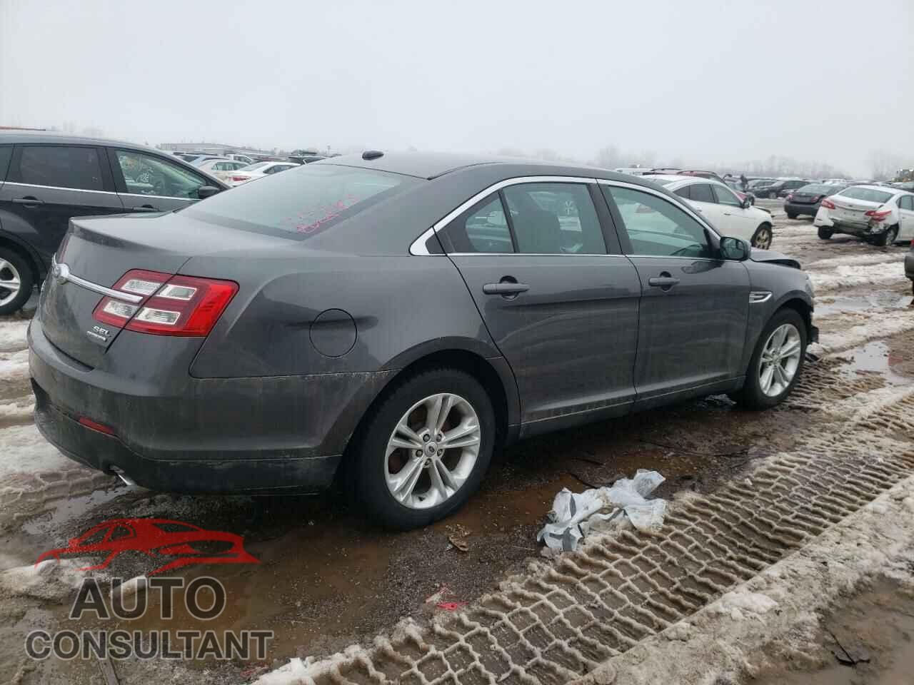 FORD TAURUS 2019 - 1FAHP2E82KG100478