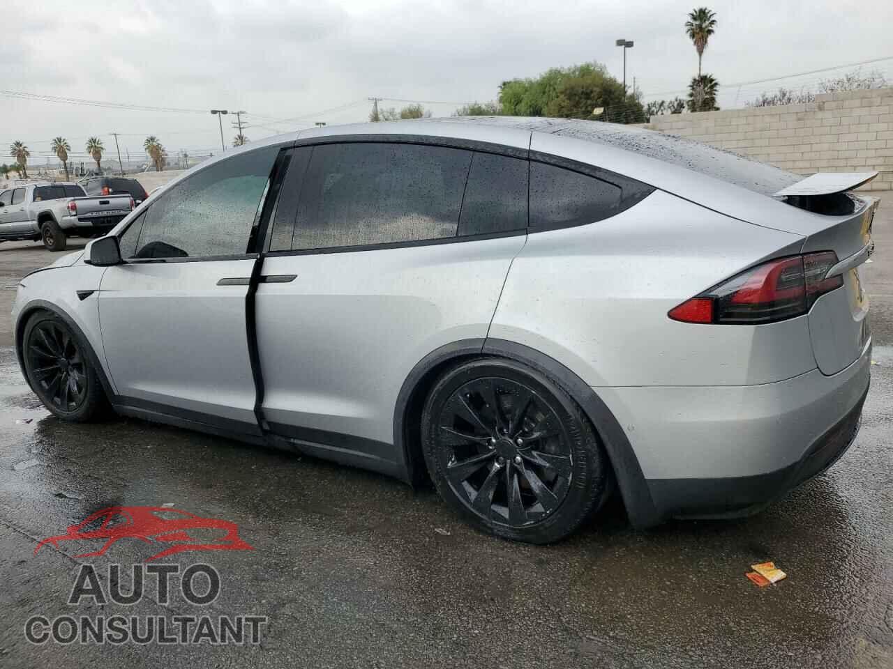 TESLA MODEL X 2018 - 5YJXCDE23JF121311