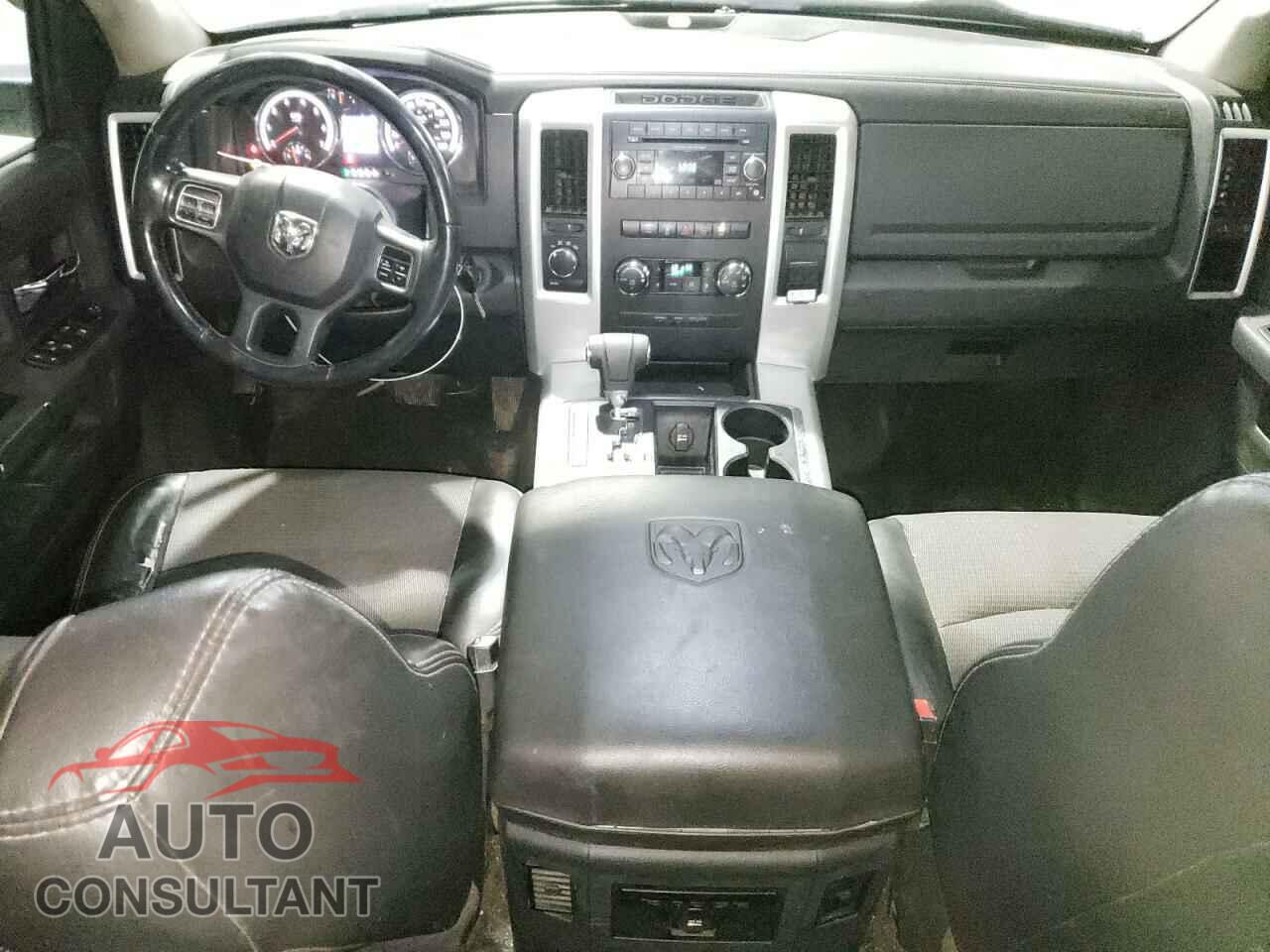 DODGE RAM 1500 2012 - 1C6RD7MT1CS107793
