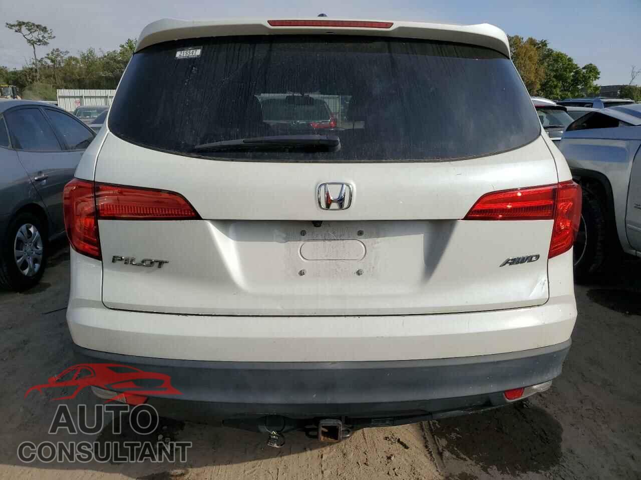 HONDA PILOT 2018 - 5FNYF6H54JB061701