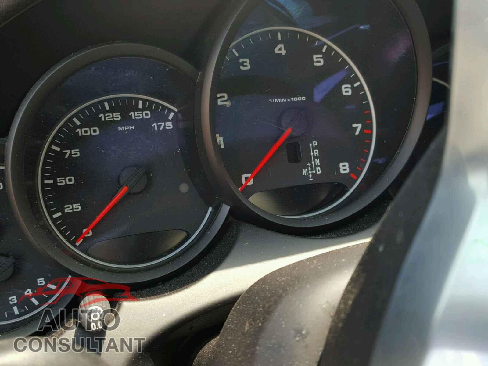 PORSCHE CAYENNE 2016 - WP1AA2A20GKA08741