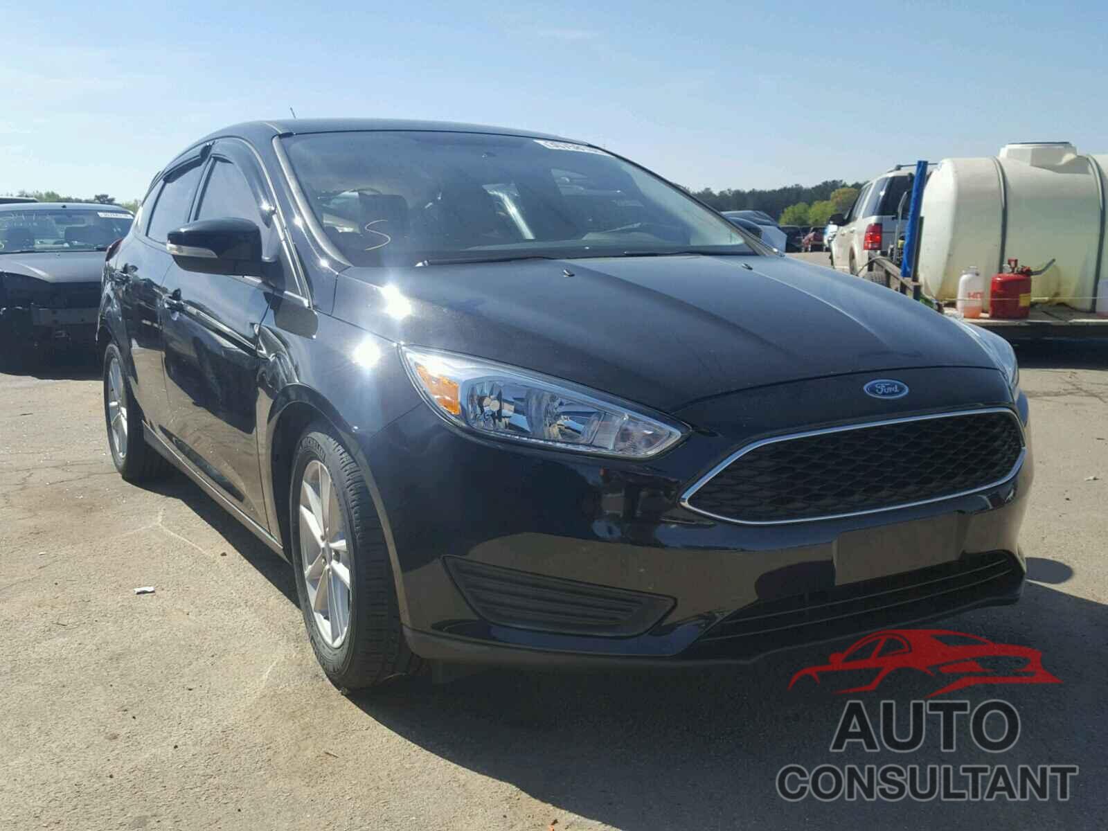 FORD FOCUS 2015 - 1FADP3K2XFL252333