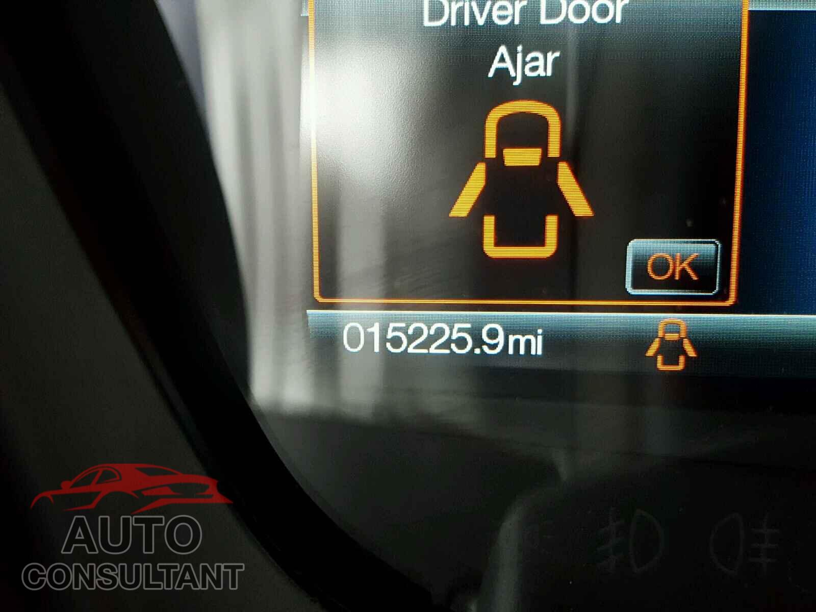 FORD EXPEDITION 2017 - 1FMJU1HT3HEA54142
