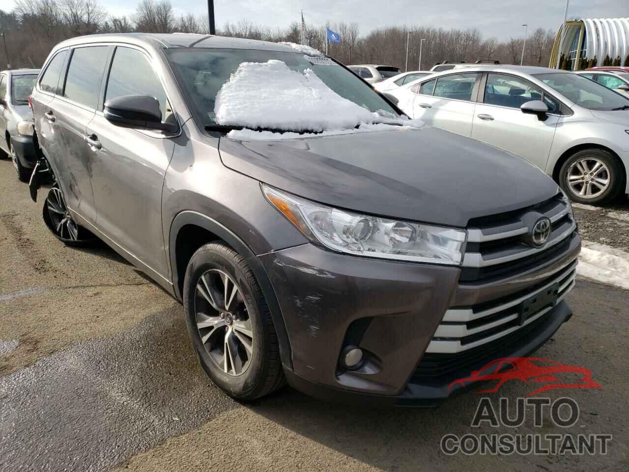 TOYOTA HIGHLANDER 2018 - 5TDBZRFH3JS486110
