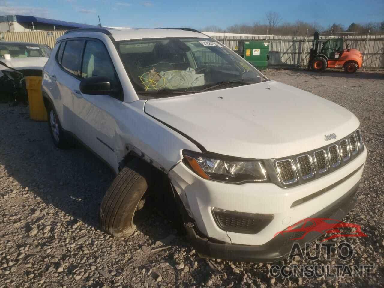 JEEP COMPASS 2018 - 3C4NJCAB8JT251017