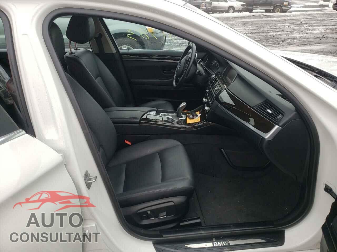BMW 5 SERIES 2016 - WBA5A7C59GG643576