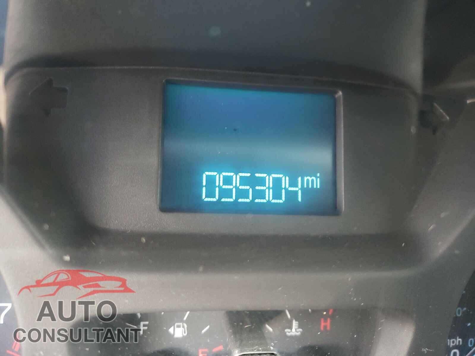 FORD TRANSIT CO 2017 - 1FTYE1ZM6HKA59800