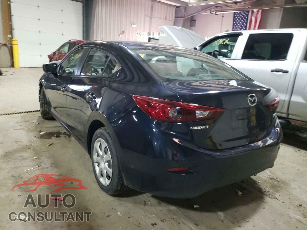 MAZDA 3 2018 - 3MZBN1U76JM215580