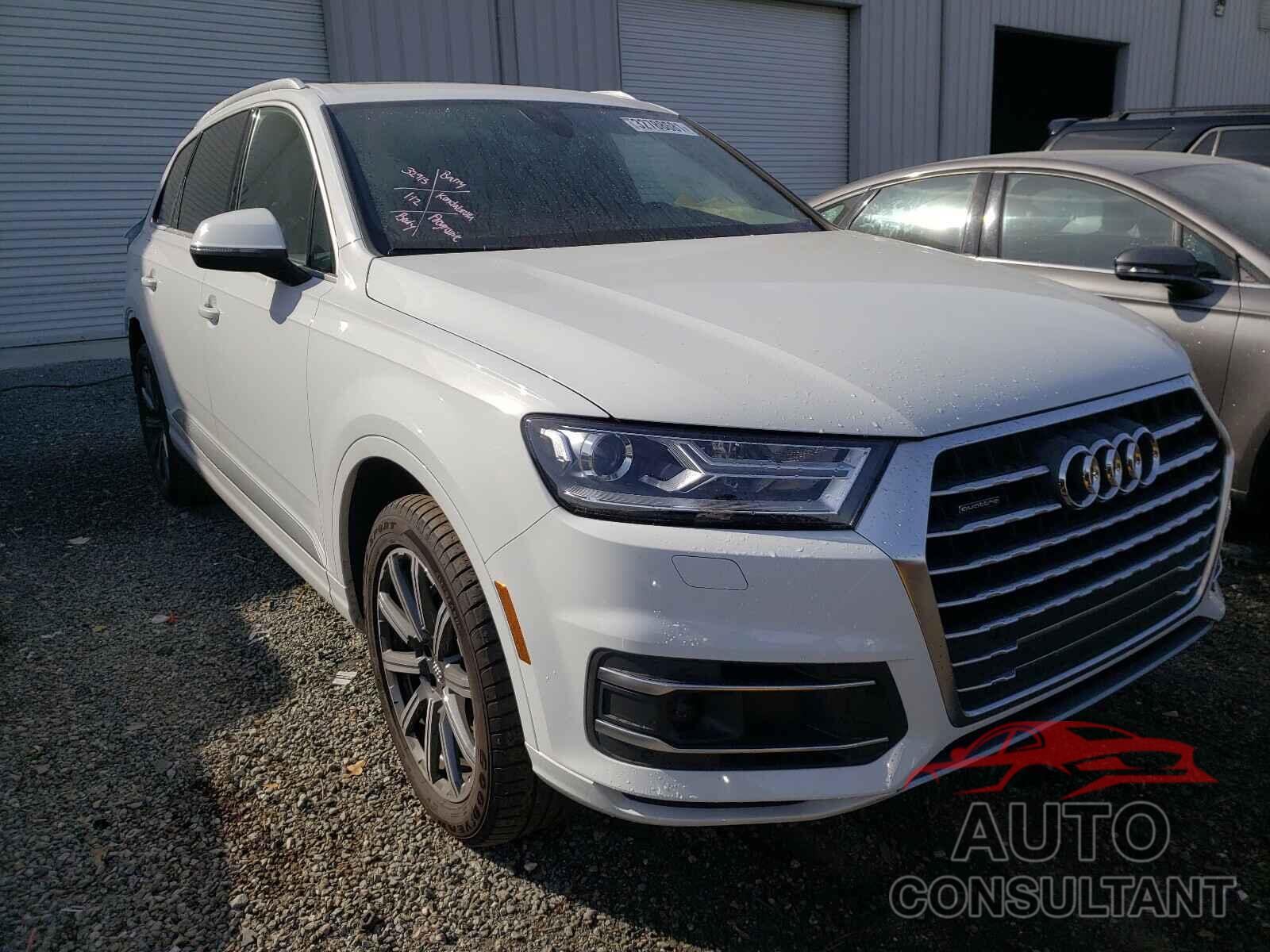 AUDI Q7 2018 - WA1LHAF77JD011405