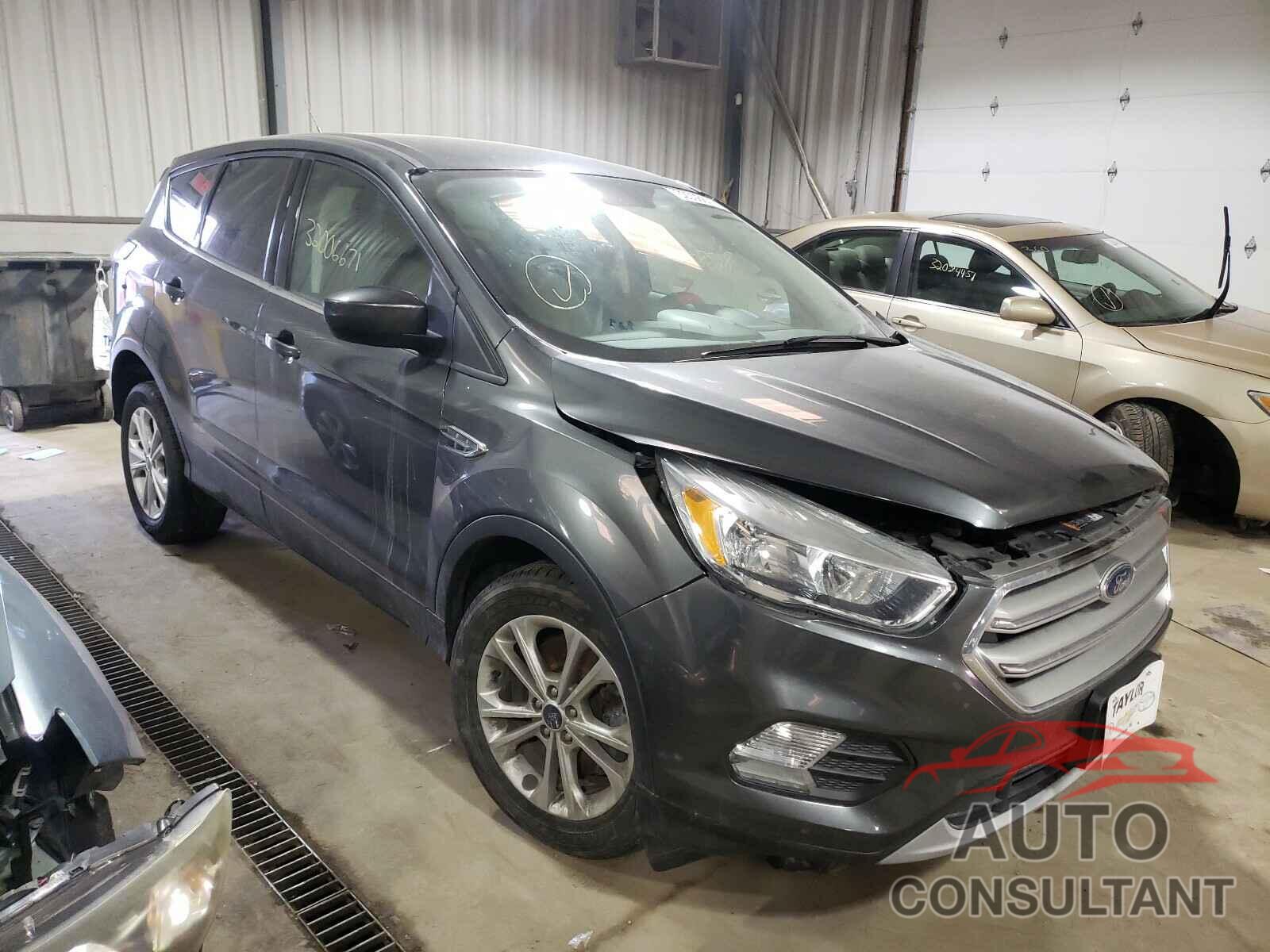 FORD ESCAPE 2017 - 1FMCU9GD0HUD95389