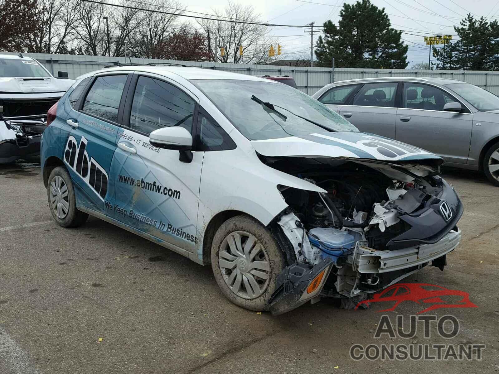 HONDA FIT 2015 - 3HGGK5H59FM744368