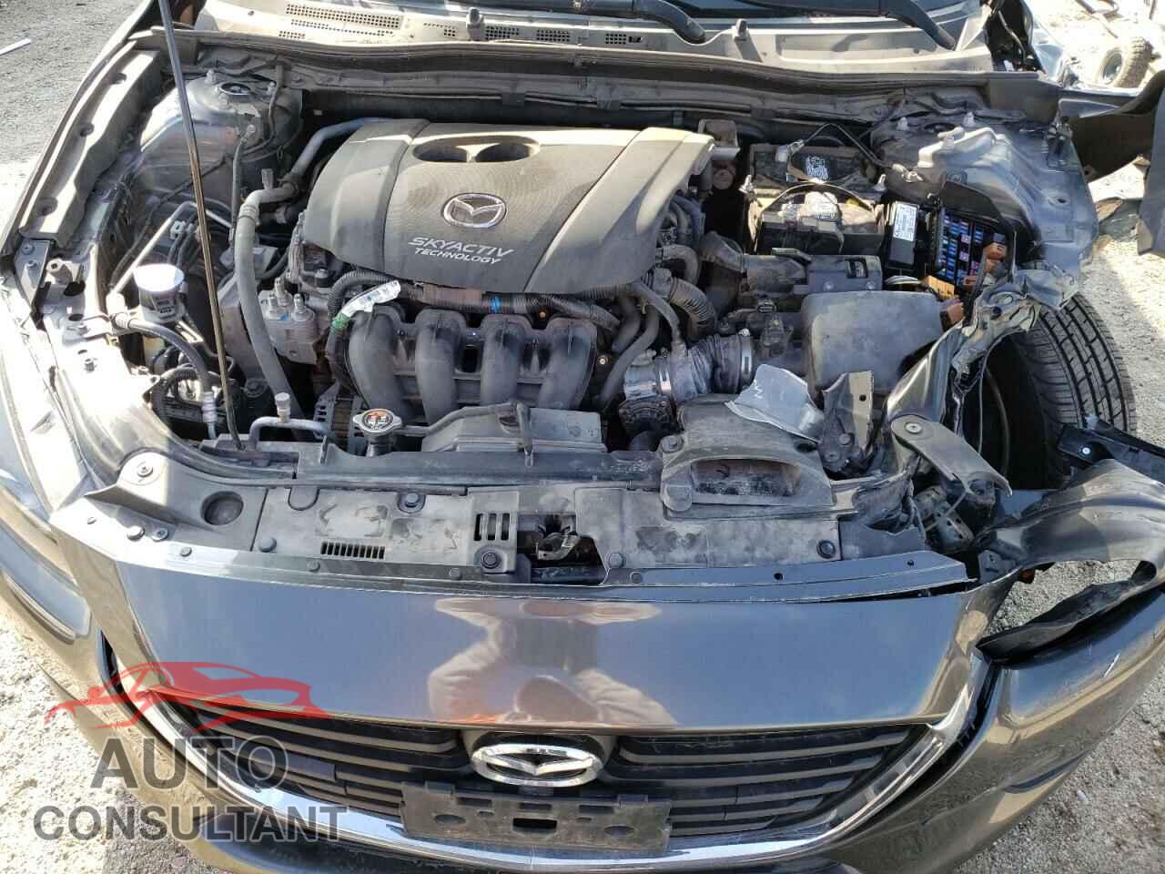 MAZDA 3 2017 - 3MZBN1K7XHM100851