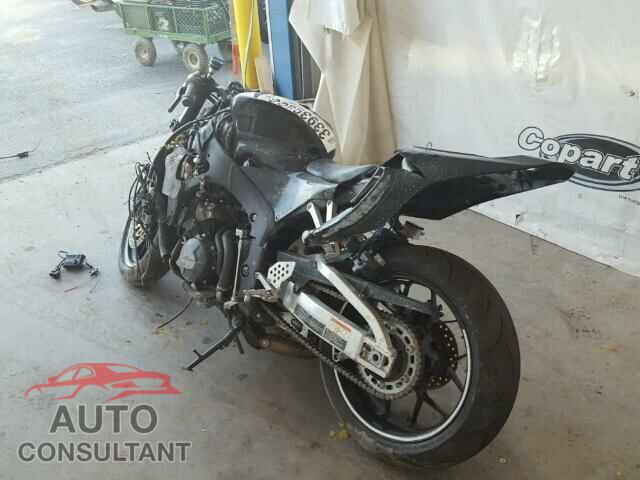 HONDA CBR CYCLE 2015 - JH2PC4008FK801213