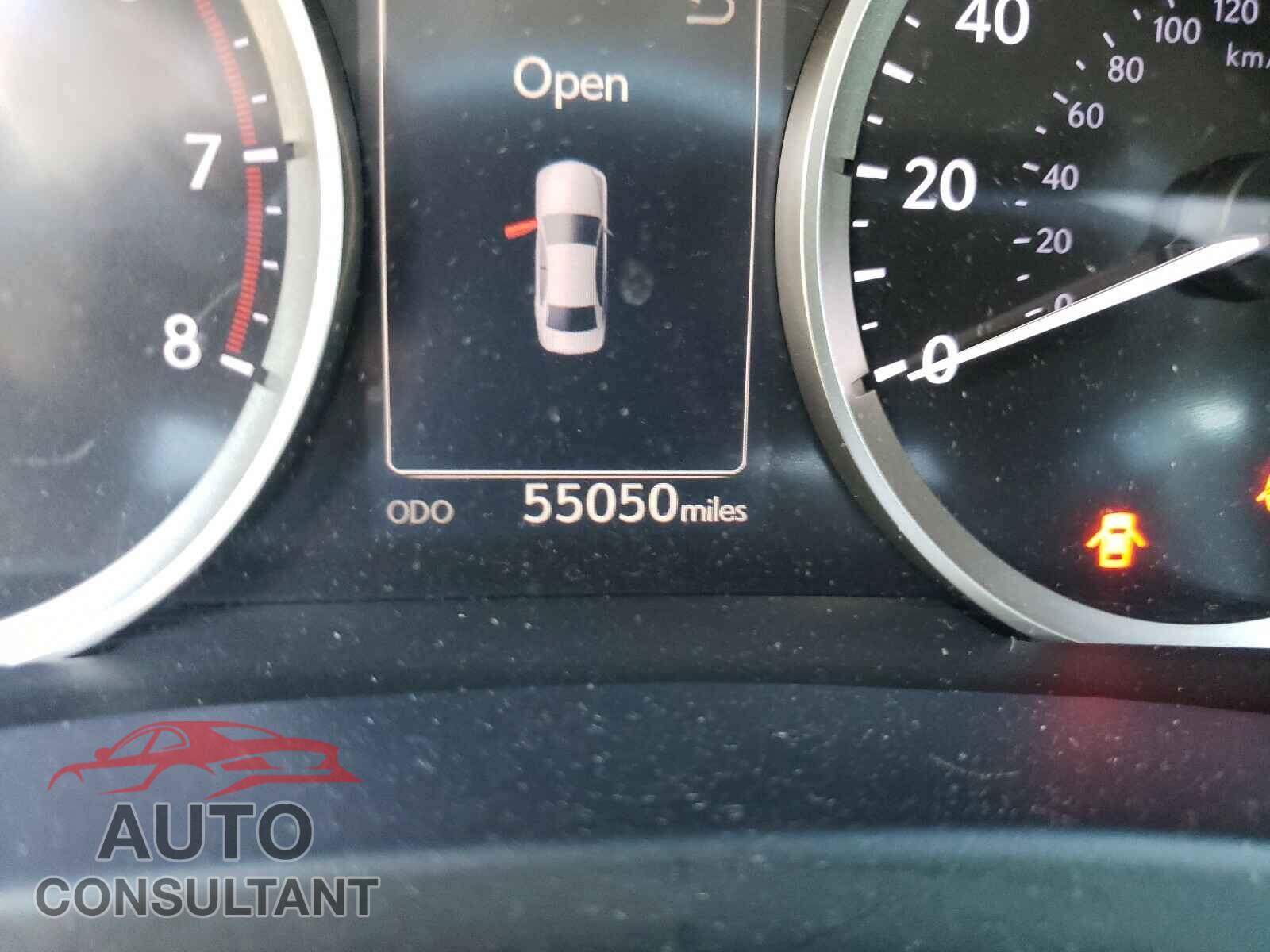 LEXUS IS 2016 - JTHBA1D20G5018307
