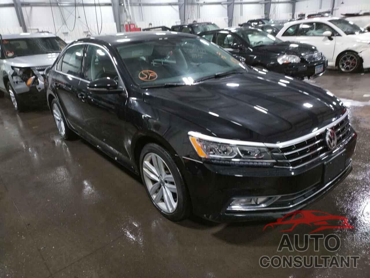 VOLKSWAGEN PASSAT 2018 - 1VWBA7A39JC007453