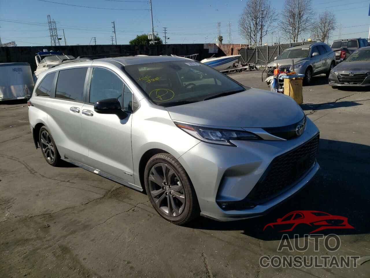 TOYOTA SIENNA 2021 - 5TDXRKEC6MS042355