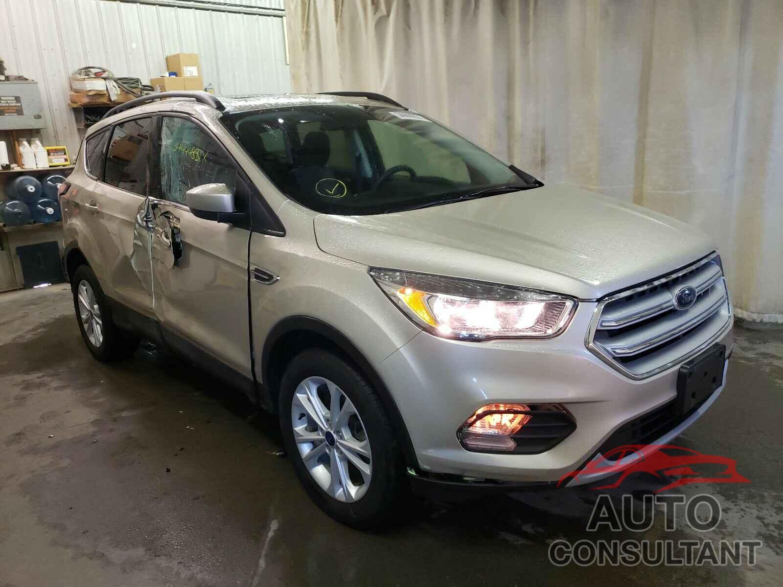 FORD ESCAPE 2018 - 1FMCU9GD2JUA32095