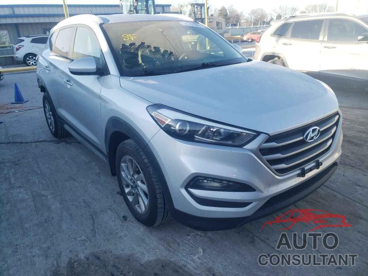 HYUNDAI TUCSON 2017 - KM8J33A49HU400444