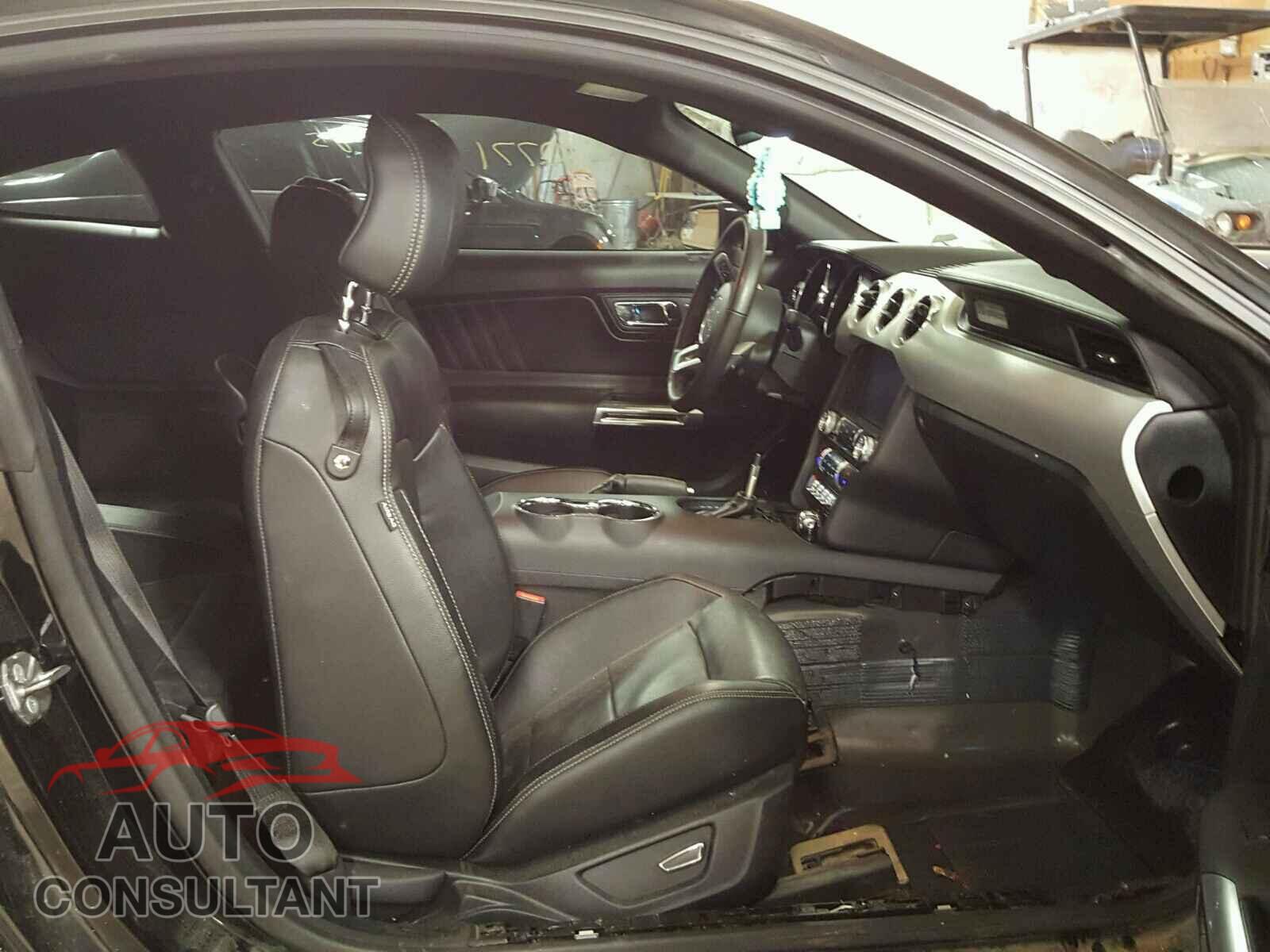 FORD MUSTANG 2015 - 1FA6P8TH0F5305621