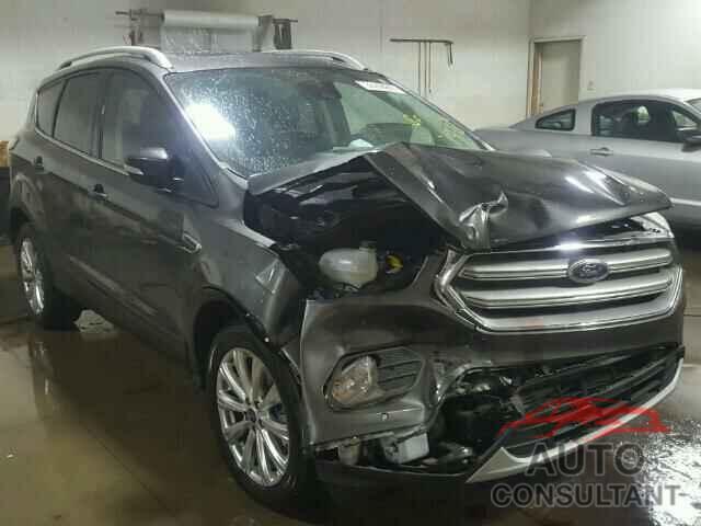 FORD ESCAPE 2017 - 1FMCU9J96HUB14670