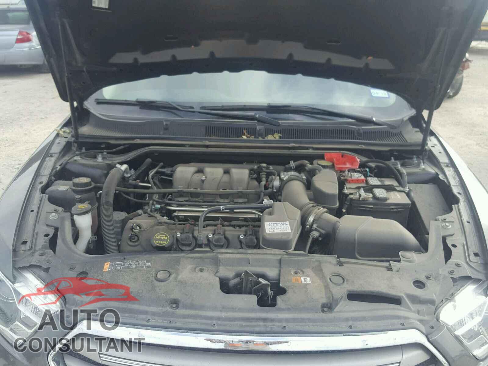 FORD TAURUS 2015 - 1FAHP2D83FG184284