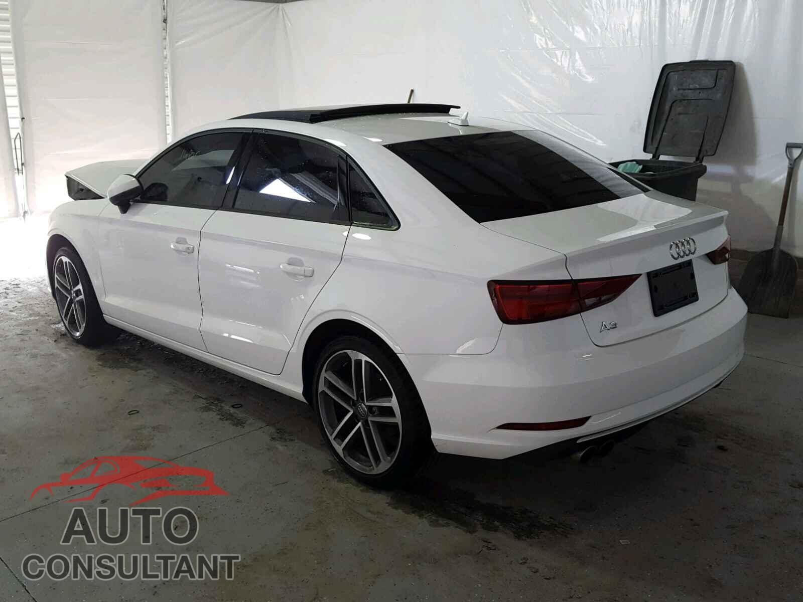 AUDI A3 2017 - WAUAUGFF4H1049623