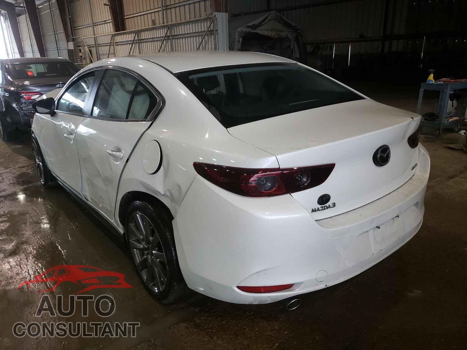 MAZDA 3 2019 - JM1BPACL0K1109877