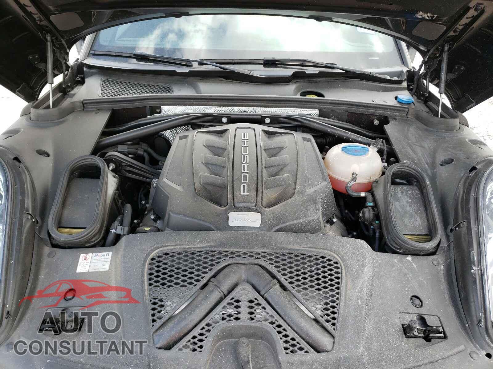 PORSCHE MACAN 2017 - WP1AB2A5XHLB13113