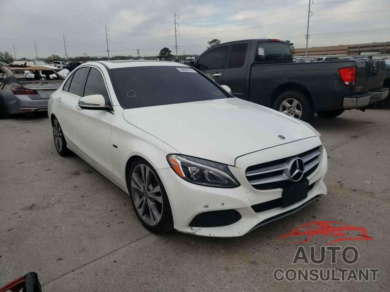 MERCEDES-BENZ C-CLASS 2018 - 55SWF4HB0JU271986