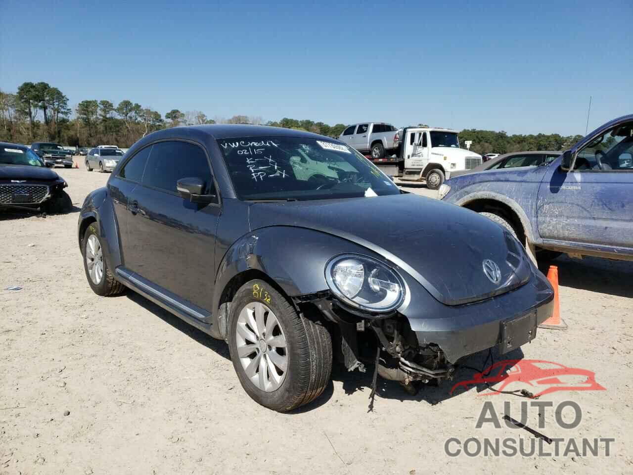 VOLKSWAGEN BEETLE 2019 - 3VWFD7AT0KM712781