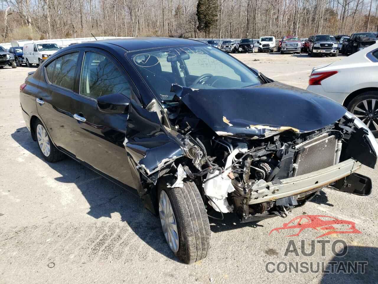 NISSAN VERSA 2017 - 3N1CN7AP6HL889889