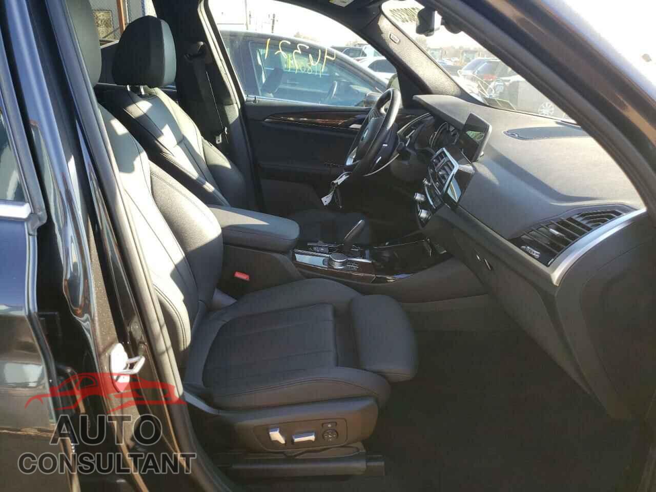 BMW X3 2018 - 5UXTR9C52JLD68244