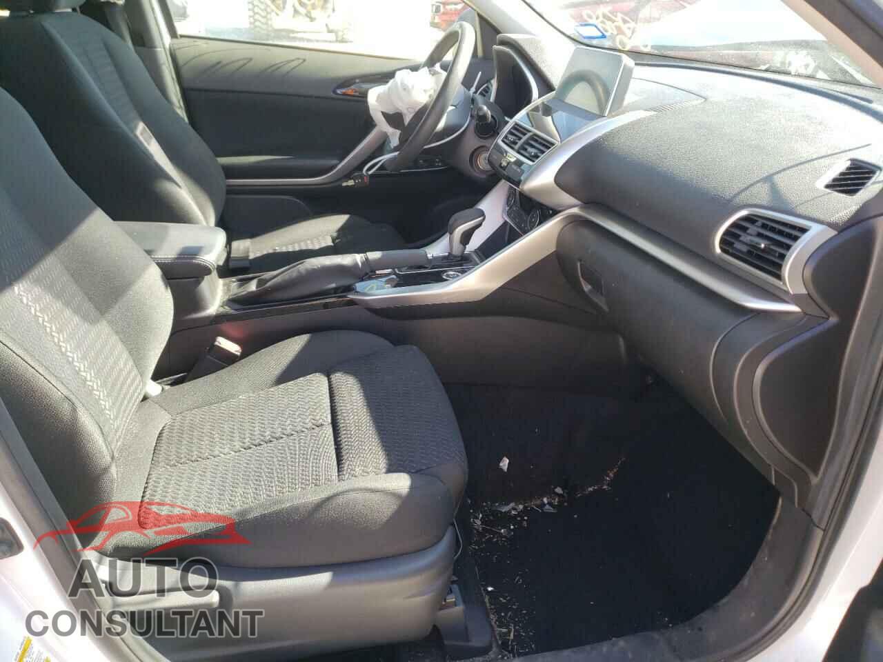MITSUBISHI ECLIPSE 2019 - JA4AT4AA7KZ024086