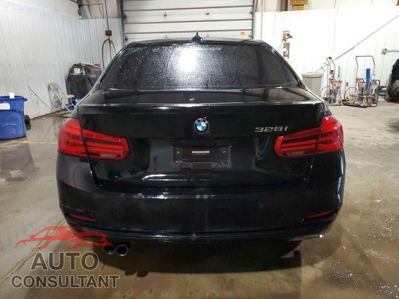BMW 3 SERIES 2016 - WBA8E9G57GNU29981